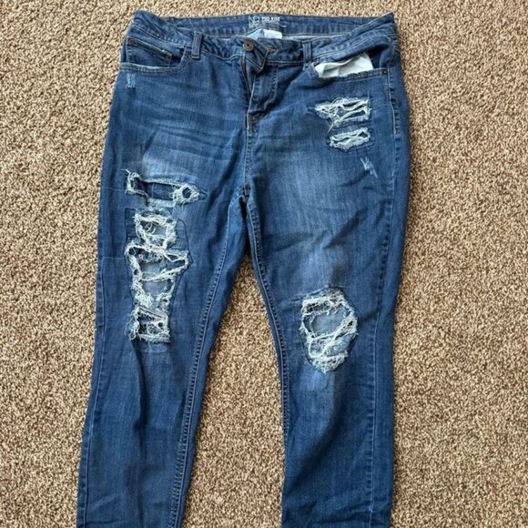 Size 17 jeans - Picture 1 of 3